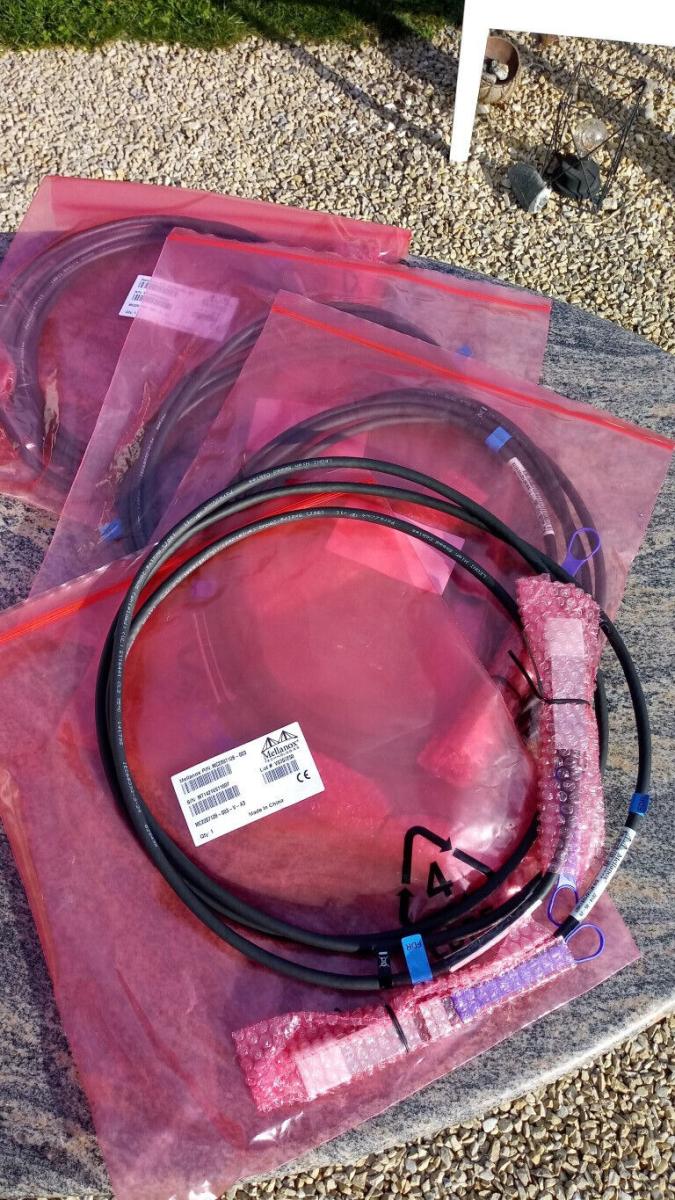 Mellanox MC2207128-003 Kabel 3m, € 29,- (8130 Frohnleiten)